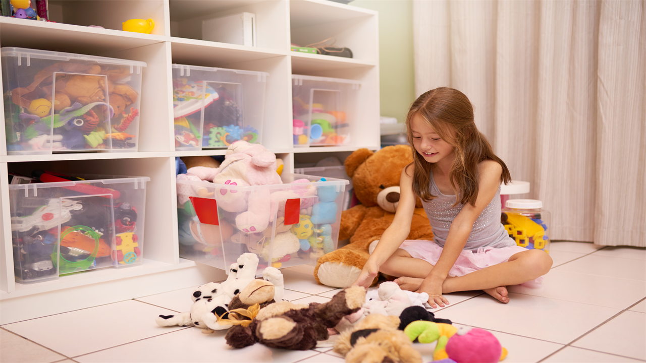 Six ways to battle kids bedrooms chaos with these storage solutions