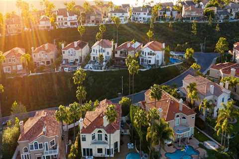 What is the Median Home Price in Orange County, CA?