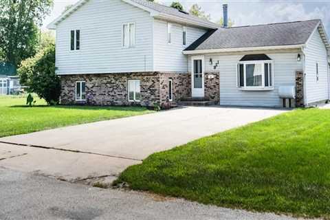 House For Sale Buyers: Key Insights Into Pontiac’s Real Estate Buyers Market