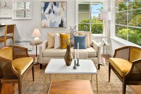 The Role of Staging in Turning a Flip Into a Quick Sale